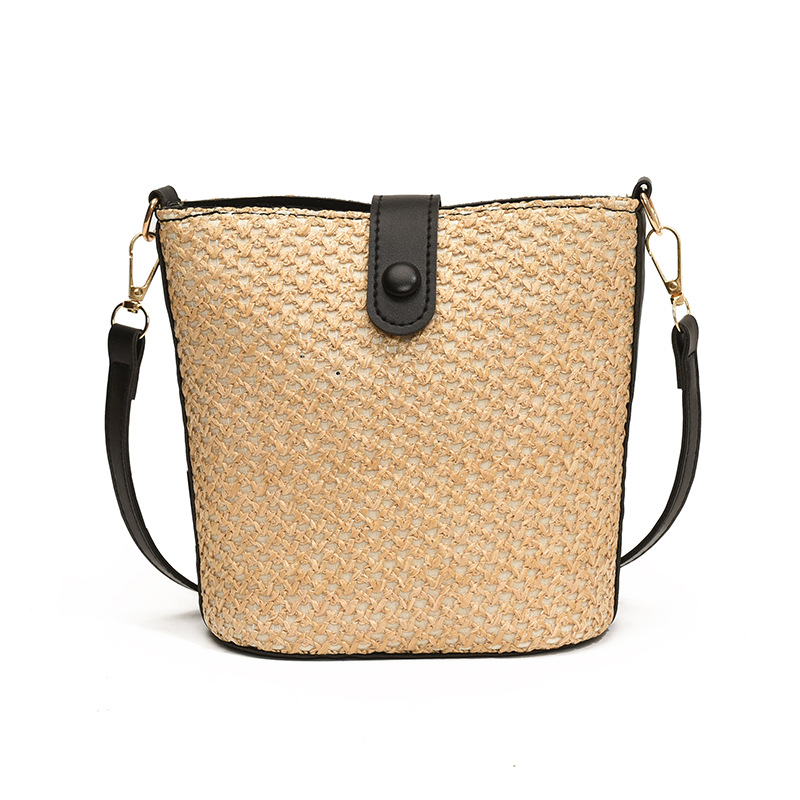 New color-blocking and patchwork fashionable crossbody bag for women 2024, large capacity, unique, stylish and simple single-shoulder bucket bag Item Picture