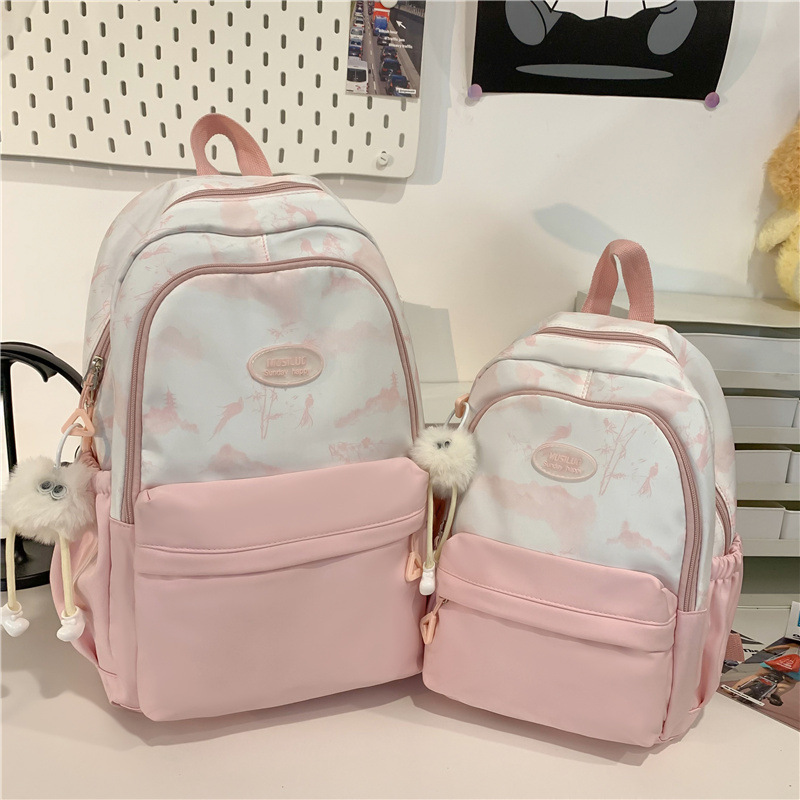 New Chinese-style, fresh and cute schoolbag, a light backpack for girls' travel, a backpack for college, high school and junior high school girls full figure
