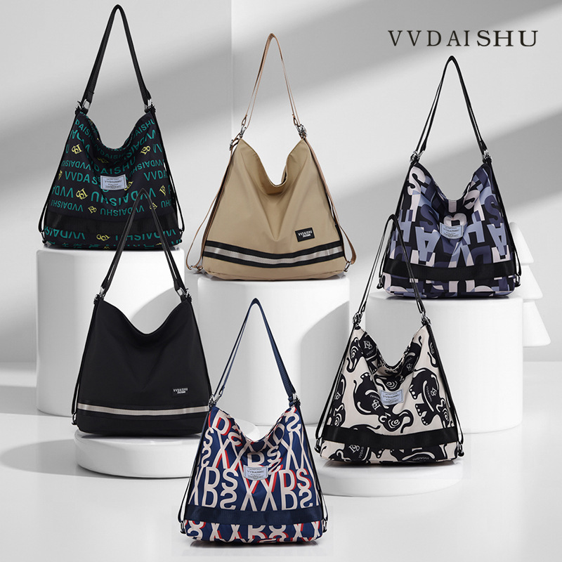 The manufacturer customizes a large-capacity single-shoulder bag for women, a new Oxford fabric backpack, a versatile and multi-functional mom bag for commuting details Picture