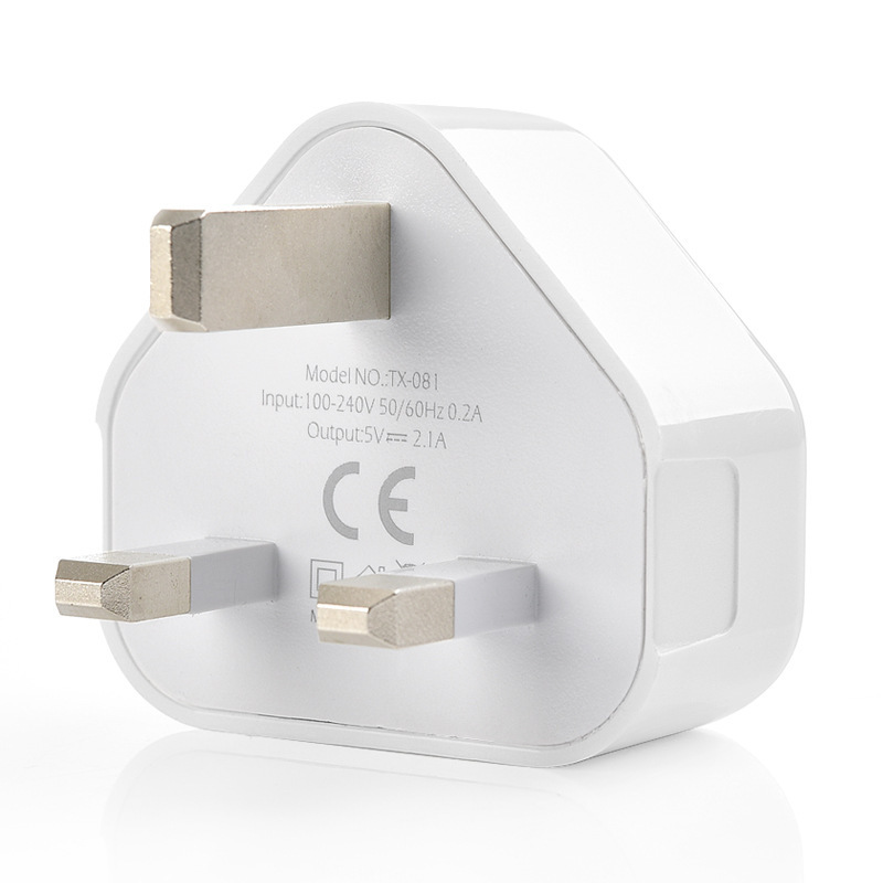 Factory direct sales of Hong Kong version 1A British standard charger, triangular USB charging head, 5V2A mobile phone dual-port tablet adapter details Picture