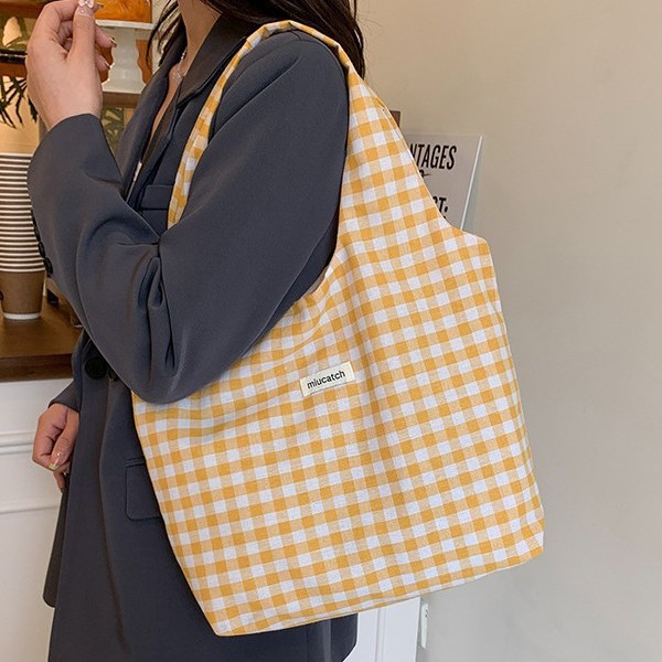 Korean style large-capacity underarm bag for women, 2025 new color-blocking checkered tote bag, make-up class single-shoulder bag full figure