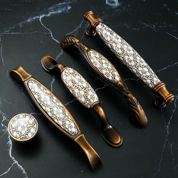 Wardrobe handles, antique Chinese-style cabinet door handles, simple European-style cabinet and TV cabinet handles, drawer ceramic handles full figure