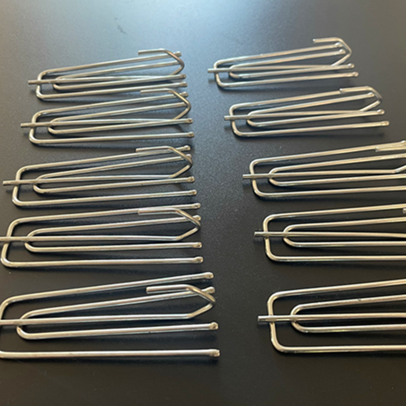 Wholesale of curtain four-claw hooks, galvanized curtain hooks, four-fork hooks, curtain accessories and fabric tape hooks from manufacturers full figure