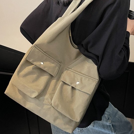Cross-border retro large-capacity bag for women, 2025 new autumn and winter fashion underarm bag, versatile commuting single-shoulder bag tote full figure