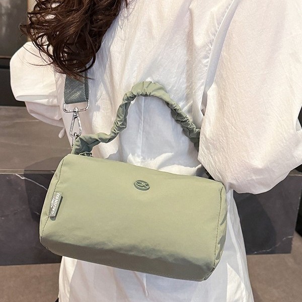 2025 New fashionable and niche design Oxford cloth dumpling bag, versatile crescent bag, hand-carry casual single-shoulder crossbody bag full figure