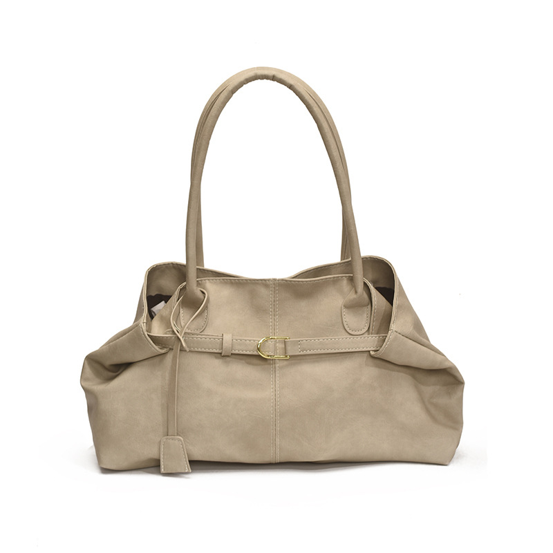 A new stylish and versatile single-shoulder underarm bag for women in 2025, featuring a large capacity for casual commuting. It is a spring and summer hand-held tote bag Item Picture