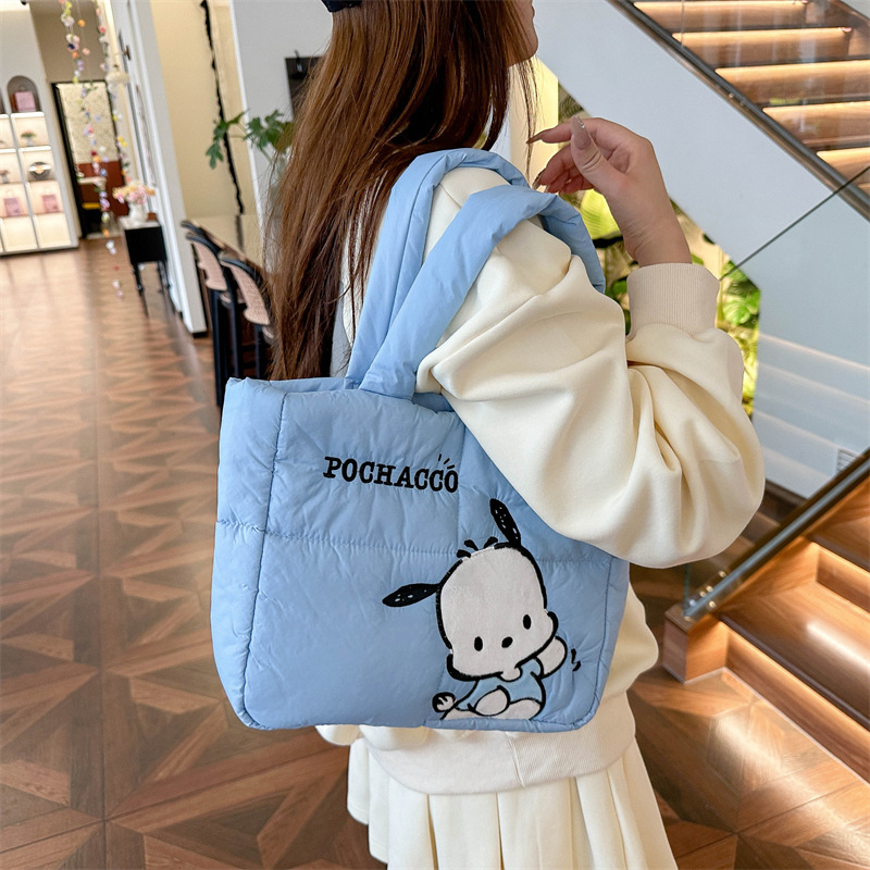 New cartoon down fabric hand-held shoulder bag, cute and portable tote bag, girlish commuting and school crossbody wholesale Specification drawing