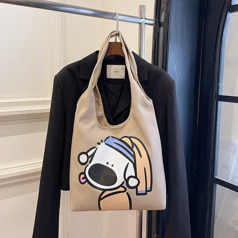 New creative printed nylon bag for women in autumn 2024, niche design tote bag, versatile commuting single-shoulder underarm bag details Picture