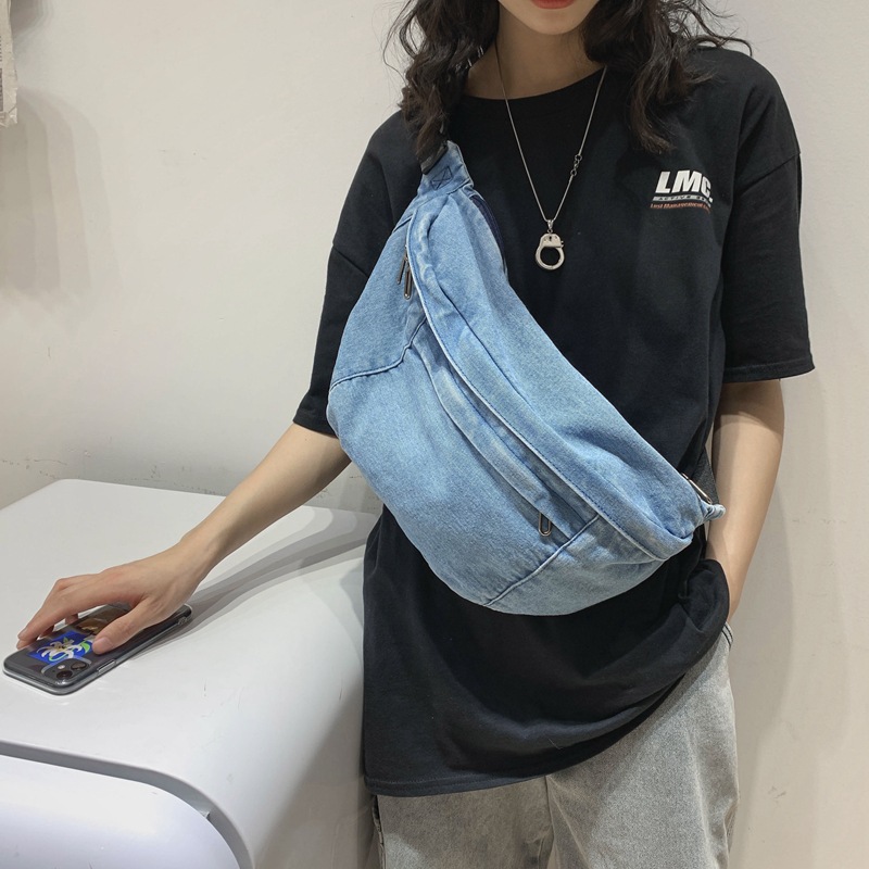 Washed denim crossbody bag for women, large capacity, artistic style, single-shoulder street functional waist bag, fashionable, individual and trendy chest bag full figure
