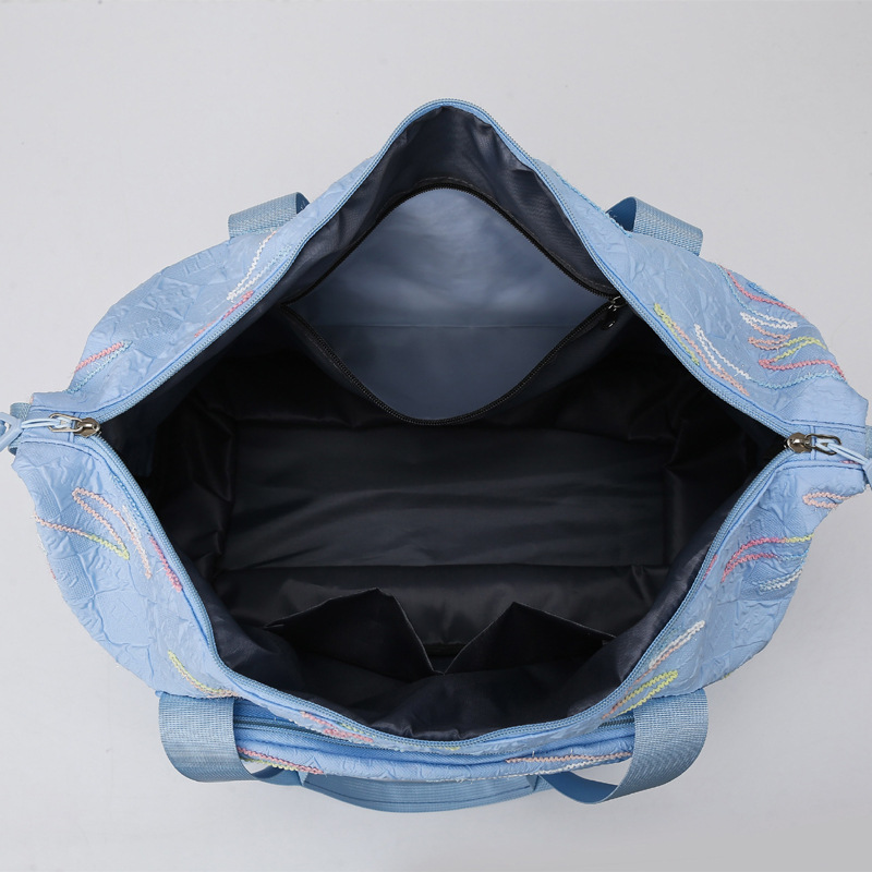 The new folding luggage bag is a lightweight and large-capacity travel bag for women, with an extendable and expandable hand-held storage bag that can be fitted with a pull rod Specification drawing