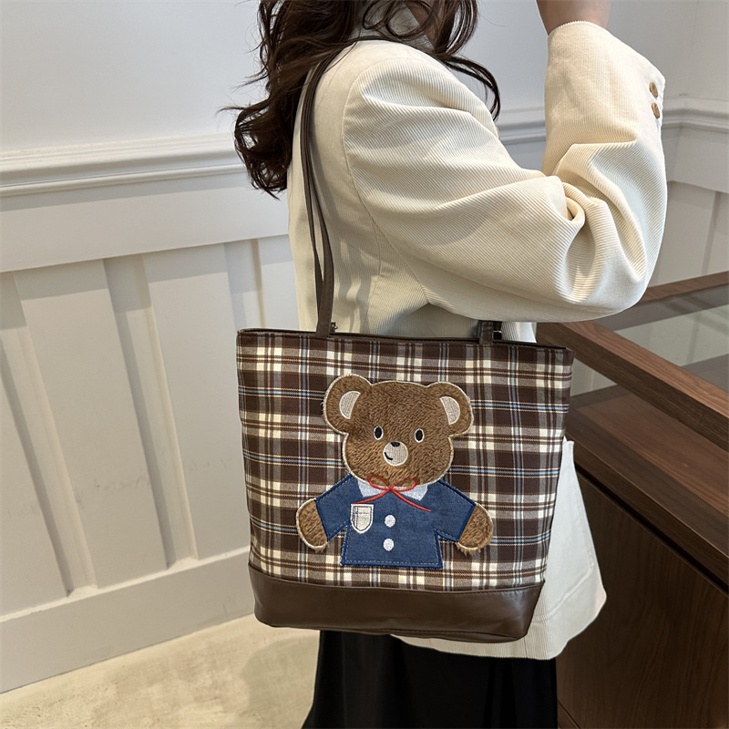 New and elegant tote bag, personalized casual backpack, Korean version large-capacity underarm bag, color-matched checkered cartoon women's bag Specification drawing