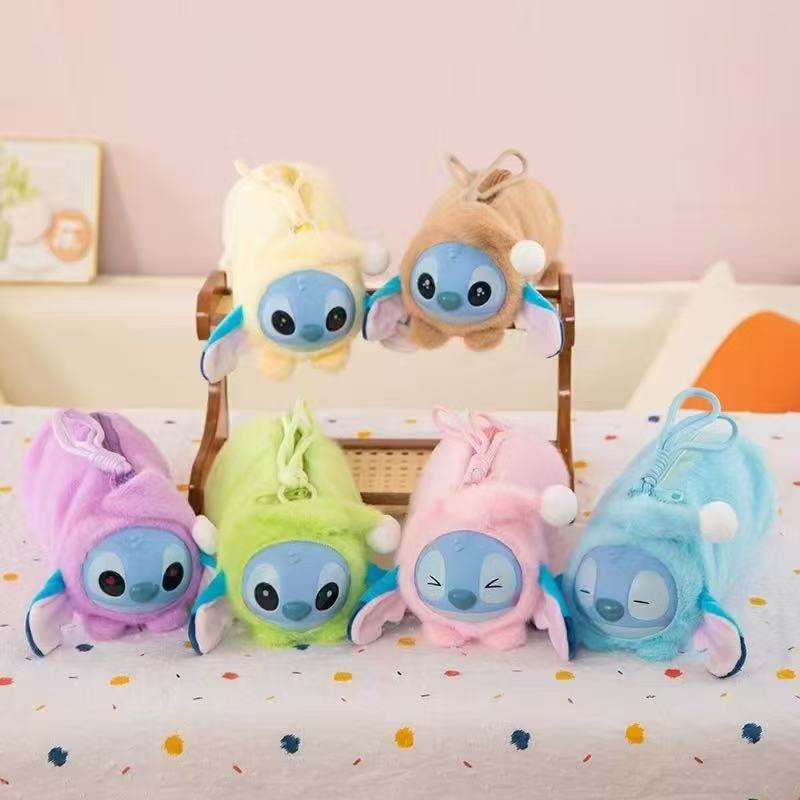 New cartoon claw machine dolls can be exchanged for pen cases, girlish plush toys, pendant pen cases, stationery pencil cases, and dolls full figure