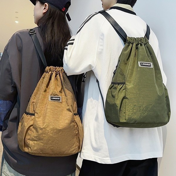 Niche design men's and women's commuting casual backpacks, large-capacity outdoor bags, class bags, trendy and cool series couple backpacks Specification drawing