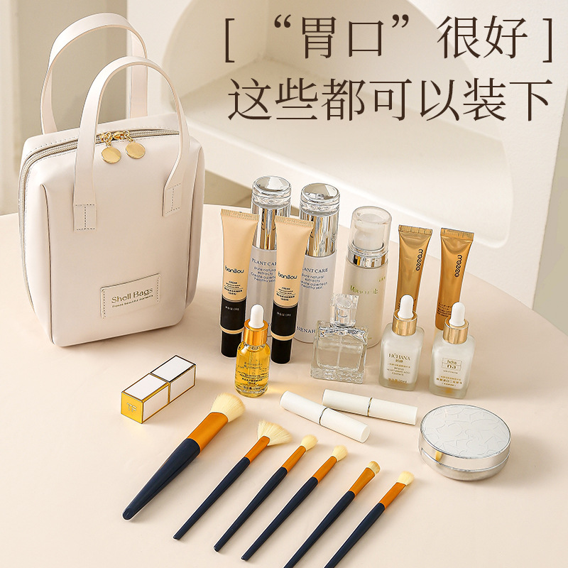 Wholesale of portable large-capacity cosmetic bags with shells, red makeup brushes and travel toiletries Specification drawing