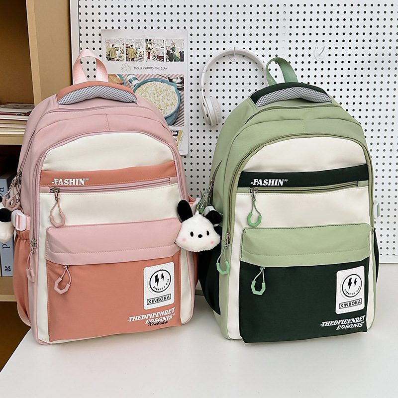 Retro workwear-style backpacks for girls, large-capacity high school and junior high school students, color-blocking schoolbags, trendy computer backpacks full figure