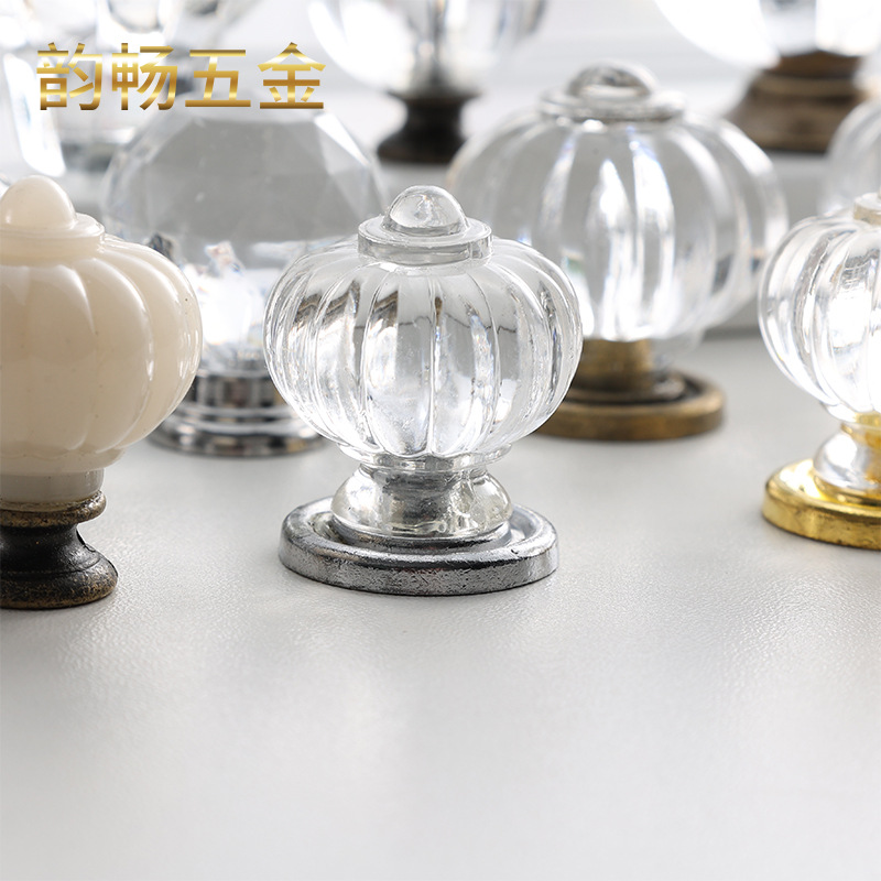 A variety of acrylic handles, plastic handles, drawer handles, jewelry box handles, handles and decorative handles Application Scenario