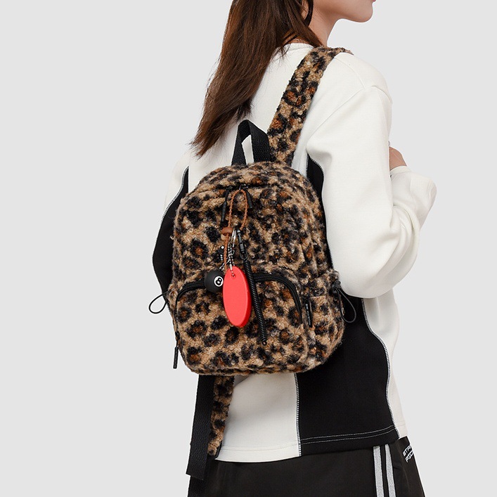 Leopard print backpack for women, 2024 New style, trendy, large-capacity, lightweight travel bag, daily commuting, plush lady's small backpack full figure