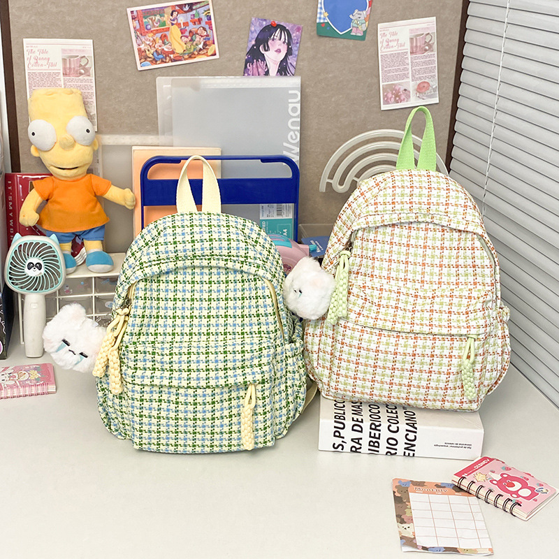 Cross-border fresh and clean backpack for children, Korean-style fashionable checkered backpack, large-capacity travel backpack Specification drawing