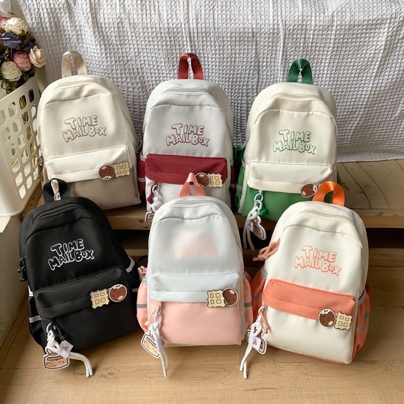 New cross-border backpack for girls, junior high school, senior high school and college students, campus small backpack, leisure travel and spring outing backpack full figure