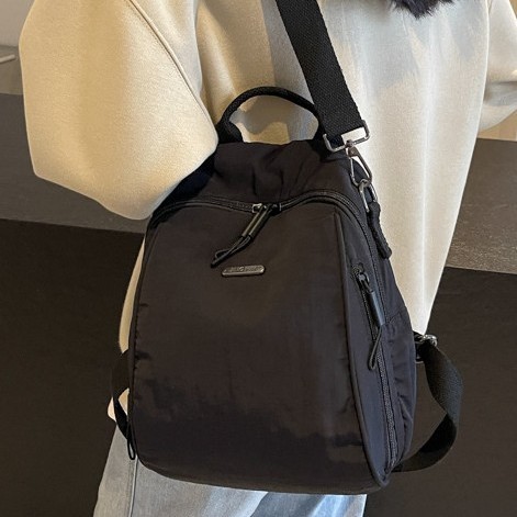 A new 2024 fashionable and trendy travel backpack for women, a crossbody single-shoulder lightweight and multi-purpose bag Specification drawing