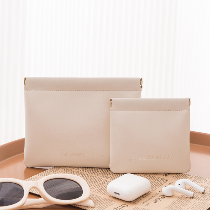 Multi-functional PU storage bag, red envelope, waterproof key, makeup bag, portable earphone storage, automatic closing storage bag Application Scenario