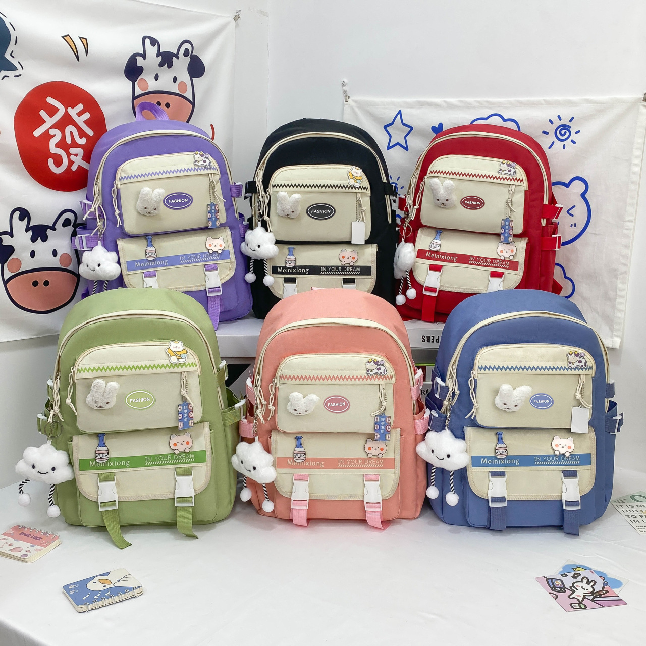 2025 New casual large-capacity nylon single-shoulder bag, trendy ins crossbody bag, cute girls' tutorial bag, stationery bag Application Scenario