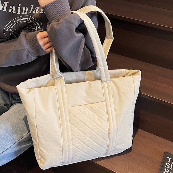 Tote large-capacity casual handbag, commuter shopping bag, simple and elegant, convenient for storage during travel, Tote single-shoulder bag details Picture