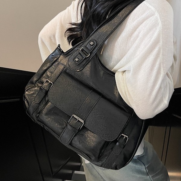 New cross-border foreign trade women's design sense large-capacity casual women's bag, crossbody handbag, retro women's bag, single-shoulder bag Application Scenario