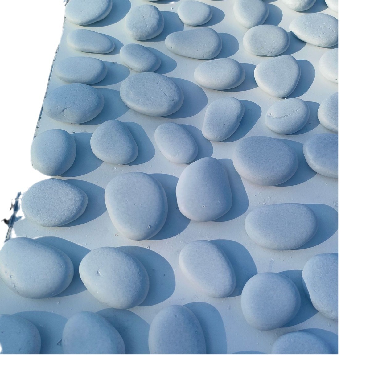 Cross-border white base painting stone, acrylic paint base, raw stone, pebble, rain flower stone, children's DIY white stone Item Picture