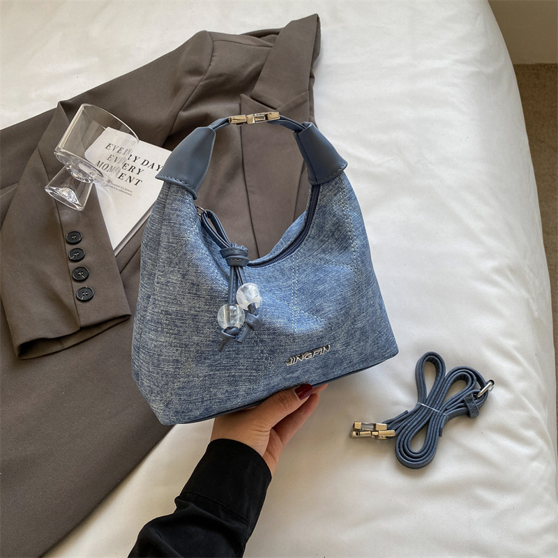 2024 New niche hand-held underarm bag, single-shoulder crossbody bag, retro dumpling bag, high-end denim small handbag Specification drawing