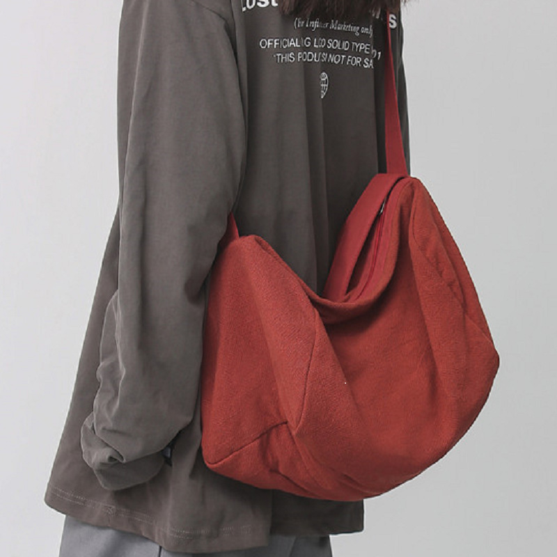 Laid-back casual crossbody bag for women, simple solid color large-capacity single-shoulder bag, Korean style Instagram canvas bag for women details Picture