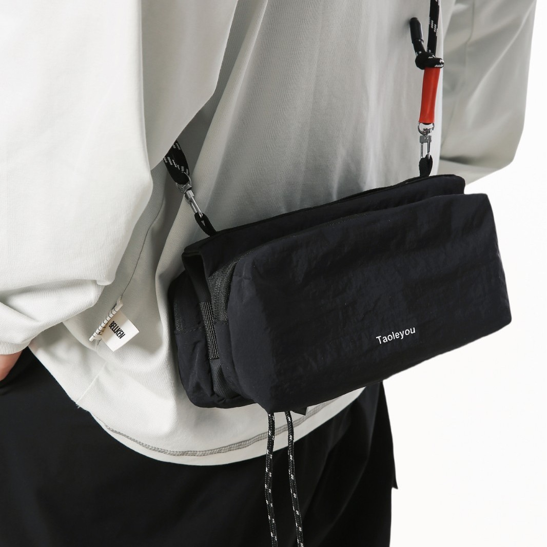 New design sense crossbody bag, men's trendy casual phone bag, multi-layered lightweight single-shoulder bag, women's hiking and outdoor small bag Specification drawing