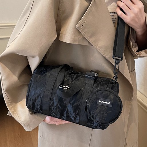 New retro and fashionable handbags for autumn and winter 2024, large-capacity single-shoulder crossbody bag, round bucket bag for work and commuting Specification drawing