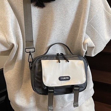 Japanese-style trendy daily backpacks, casual and simple women's Instagram trendy schoolbags, mobile phone bags, cool travel mini backpacks full figure