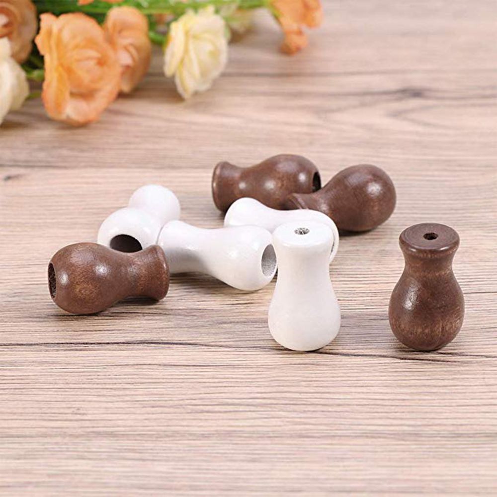 Cross-border supply of 12 sets of brown/white wooden bell bamboo roller blind accessories, each individually packaged with a wooden pendant Application Scenario