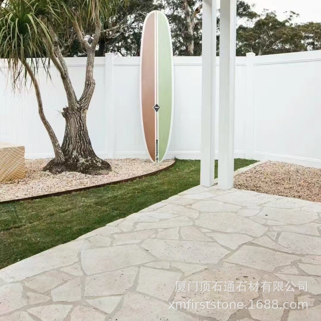 Irregular paving stones, natural lime stones, crushed stones, cave stones, inscriptions, irregular stones, paving stones, cross-border Australia Specification drawing