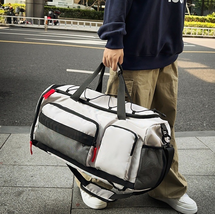 Short-distance travel bags, men's large-capacity lightweight hand-held luggage bags, business trip bags, dry and wet separation sports and fitness bags full figure