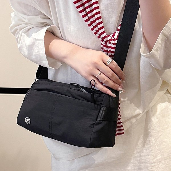 Water-resistant multi-layer fabric bag for women 2025 new style fashionable and versatile single-shoulder bag, simple, light and elegant crossbody bag Specification drawing
