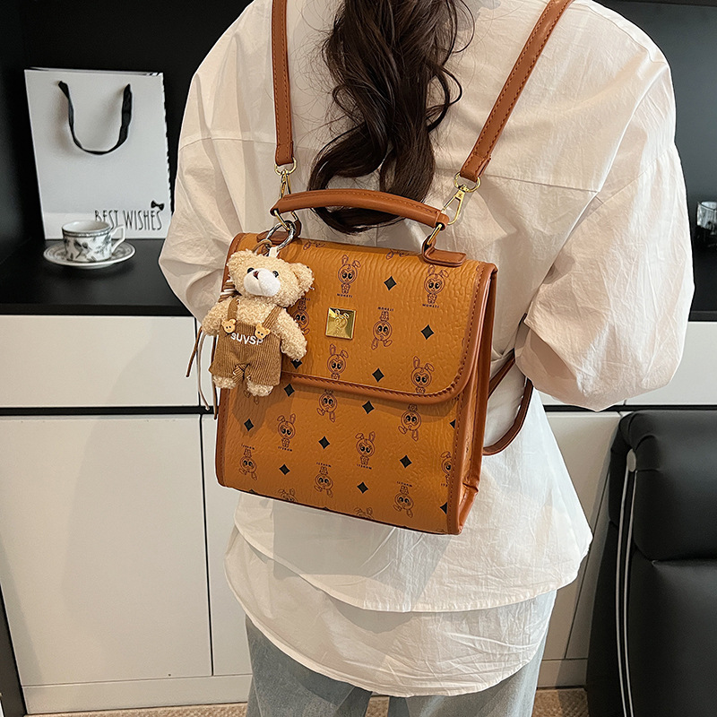 Retro and high-end trendy printed small backpack for women, 2025 new style, fashionable and versatile, large capacity, simple backpack details Picture