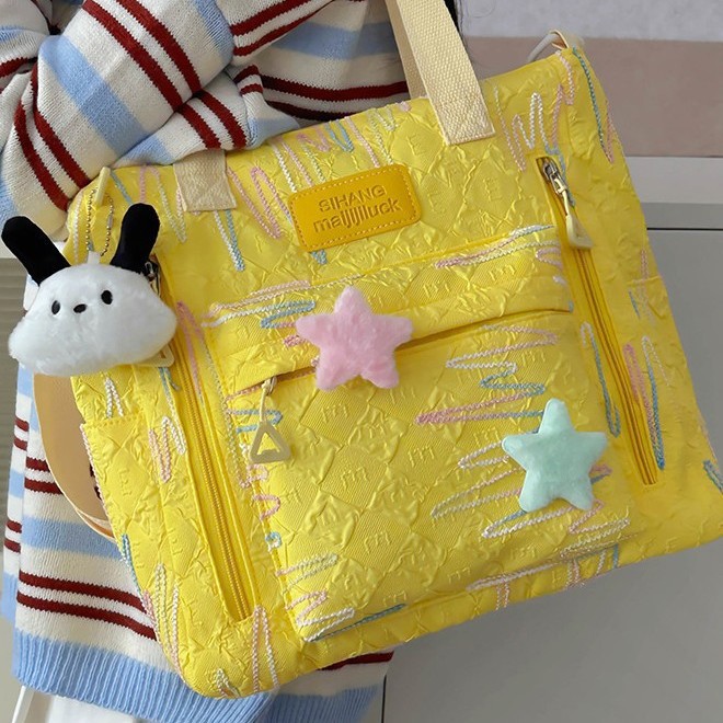 Korean-style fresh and cute girl backpack, sweet and casual, college student schoolbag, lightweight hand-held tutorial bag, single-shoulder bag Application Scenario