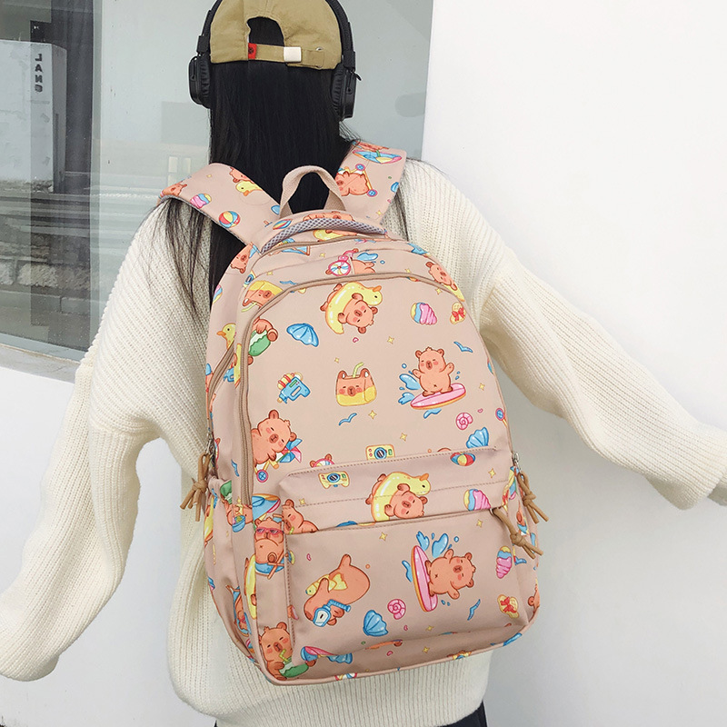 The cute Capibara backpack for cross-border college students is fashionable and trendy, with a girlish heart and a backpack for primary school students details Picture