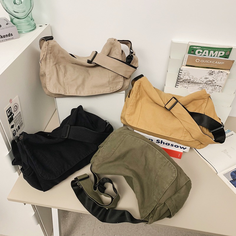 Japanese-style washed canvas bag, laid-back female messenger bag, casual crossbody bag, artistic class bag, large-capacity single-shoulder bag Specification drawing