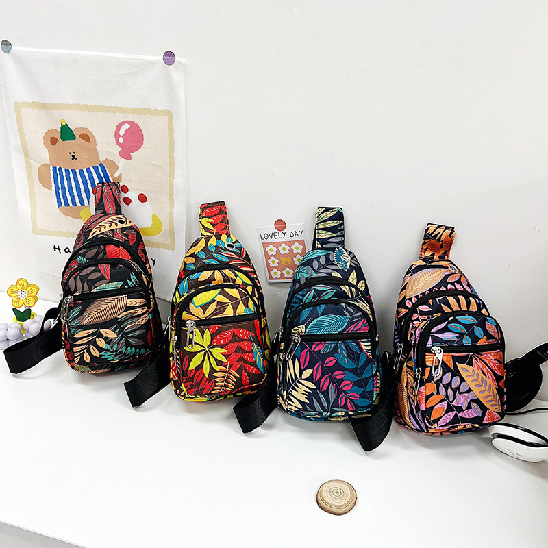 In the autumn of 2023, new fashionable and trendy small bags, camouflage leaf casual children's chest bags, crossbody bags and personalized bags will be launched full figure