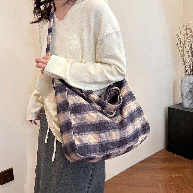New checkered bags for Spring/Summer 2025, trendy and cute student single-shoulder bags, large-capacity tote bags for women Specification drawing