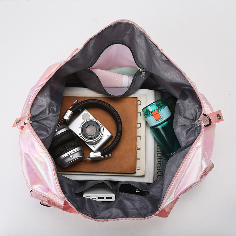 Cross-border hand-held travel bag, large-capacity dry-wet separated fashionable fitness bag, independent shoe compartment, yoga storage luggage bag Application Scenario