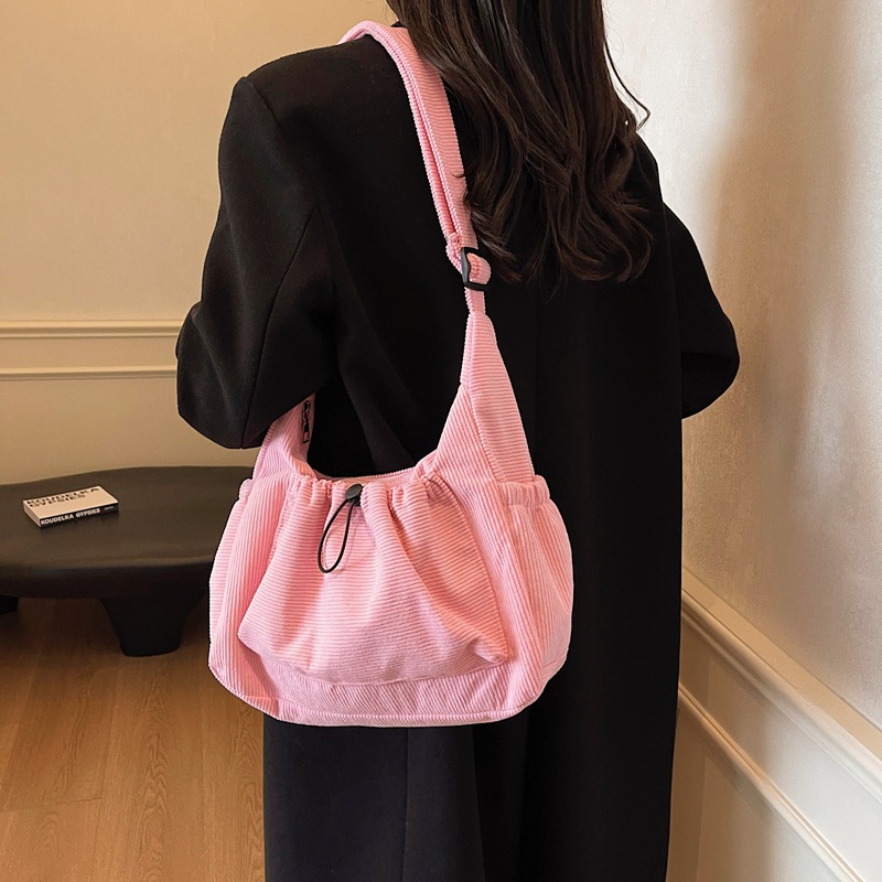 Simple and casual corduroy fabric bag for women, new autumn/winter 2024, fashionable and versatile single-shoulder bag, large-capacity commuting crossbody bag details Picture