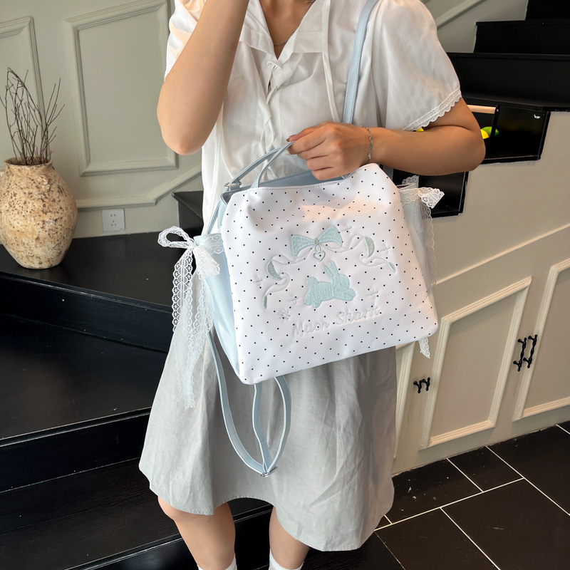 Korean polka dot crossbody bag, cute animal cartoon single-shoulder bag, fashionable and versatile, trendy bucket bag, casual backpack Application Scenario