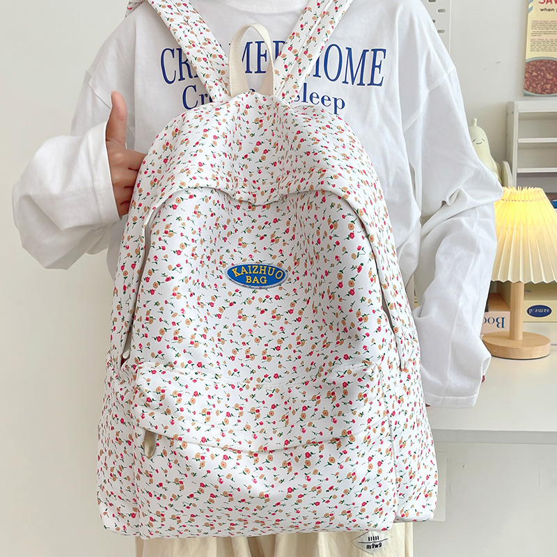 Cross-border, fresh, artistic, retro, Japanese-style, simple and casual student backpack, cute and lightweight, small flower schoolbag details Picture