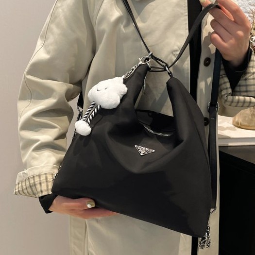 Large-capacity multi-functional three-in-one chain tote bag, nylon fabric backpack, class commuting, single-shoulder crossbody bag, casual Specification drawing