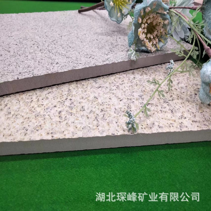18mm thick sesame grey lychee surface ecological paving stone, municipal engineering, garden landscape, fire-baked surface villa courtyard Application Scenario